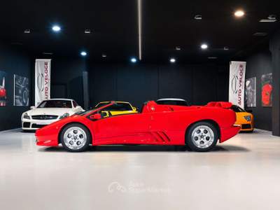 Lamborghini Diablo 492cv Rosso usata Formello