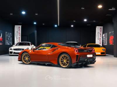 Ferrari 488 721cv Bronzo usata Formello