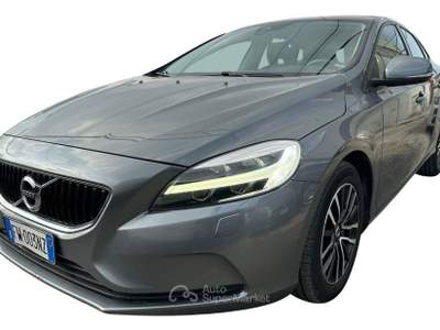 Volvo V40 D2 Geartronic Plus Automatica Led Grigio usata Oderzo