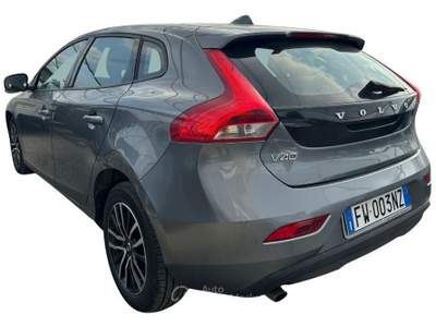 Volvo V40 D2 Geartronic Plus Automatica Led Grigio usata Oderzo