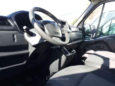 Nissan Interstar Furgone 35 2.3dCi 135CV PM-TM L2H2 UniProprietario Bianco usata Monte San Giusto