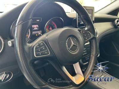 Mercedes-Benz GLA 200 d (cdi) Enduro auto Bianco usata Potenza