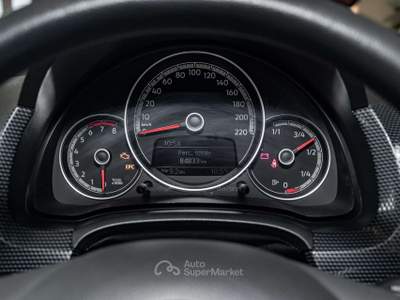Volkswagen up! up! 5p 2017 5p 1.0 evo Sport 65cv Bianco usata Sesto San Giovanni