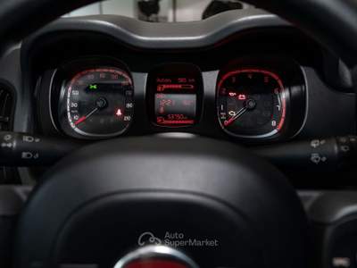 Fiat Panda Panda III 2021 Cross 1.0 firefly hybrid (Red) s Bianco usata Sesto San Giovanni