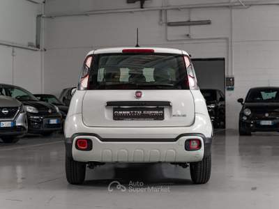 Fiat Panda Panda III 2021 Cross 1.0 firefly hybrid (Red) s Bianco usata Sesto San Giovanni