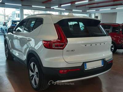 Volvo XC40 XC40 2023 1.5 t5 recharge phev Core auto Argento usata San Vendemiano