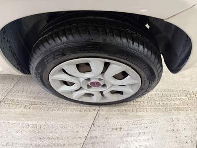 Fiat Panda Turbo Natural Power Lounge 80CV Beige usata Prato