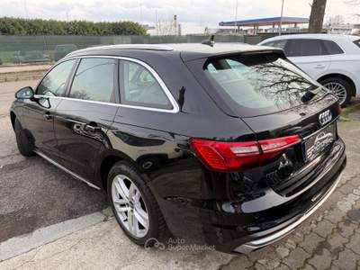 Audi A4 A4 Avant 35 TDI/163 CV S tronic Business Advanced Nero usata Alessandria