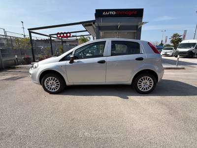 Fiat Punto 1.4 Natural Power Street 70cv EU6 Grigio usata Cercola