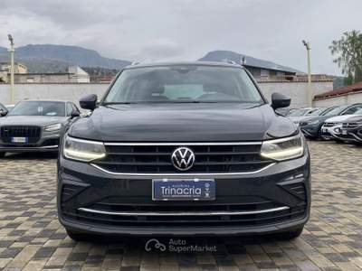 Volkswagen Tiguan Life 2.0 TDI 122CV Grigio usata Borgetto