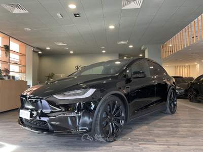 Tesla Model X Plaid 6 Posti Nero usata Foligno