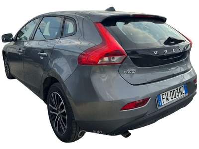 Volvo V40 D2 Geartronic Plus Automatica Led Grigio usata Rivignano Teor