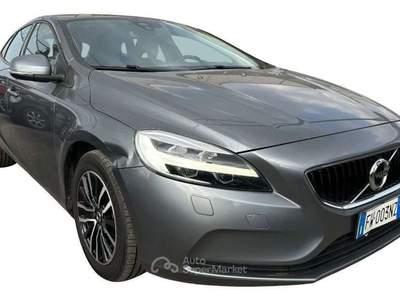 Volvo V40 D2 Geartronic Plus Automatica Led Grigio usata Rivignano Teor