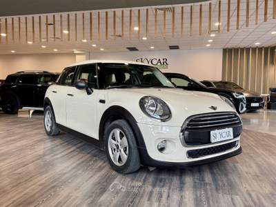 MINI One Mini 1.5 One D 5 porte Beige usata Foligno