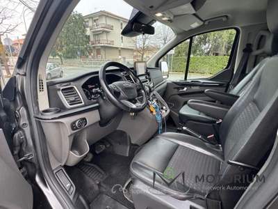 Ford Tourneo Custom 320 2.0 tdci 185cv Sport L1H1 auto E6.2 Grigio usata Rivarolo Canavese