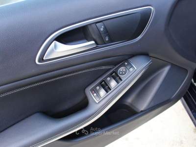 Mercedes-Benz Classe A A 160 d Automatic Business Blu/Azzurro usata Padula