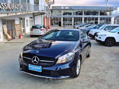 Mercedes-Benz Classe A A 160 d Automatic Business Blu/Azzurro usata Padula