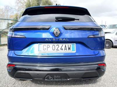 Renault Austral Mild Hybrid 160 Aut Techno Esprit Alpine Blu/Azzurro usata Montalto di Castro