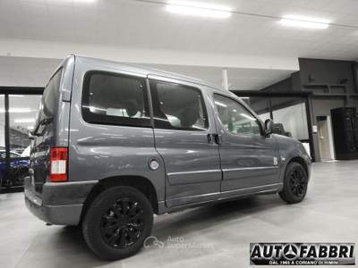 Peugeot Ranch 5p. Totem usata CORIANO
