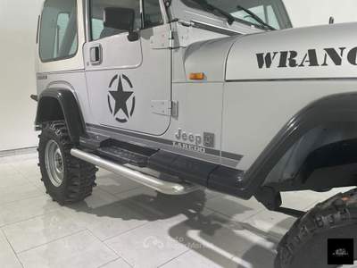 Jeep Wrangler Laredo usata San Giuseppe Vesuviano