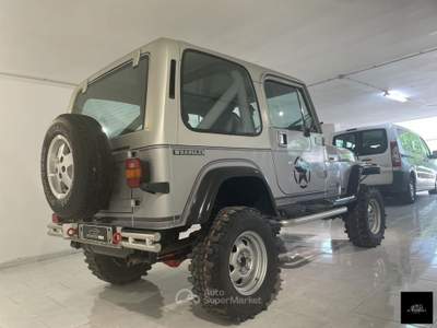 Jeep Wrangler Laredo usata San Giuseppe Vesuviano