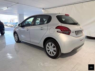 Peugeot 208 BlueHDi 75 5p. Active usata San Giuseppe Vesuviano