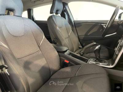 Volvo V40 Cross Country D2 Summum usata San Giuseppe Vesuviano