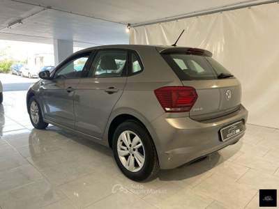 Volkswagen Polo 1.0 MPI 5p. Trendline BMT Grigio usata San Giuseppe Vesuviano