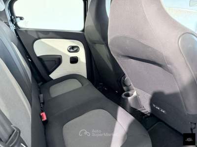 Renault Twingo  SCe S&S Intens Nero usata San Giuseppe Vesuviano