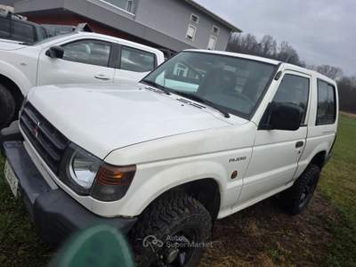 Mitsubishi Pajero Autocarro 4x4 usata Odolo