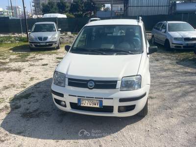 Fiat Panda Emotion Bianco usata Terlizzi
