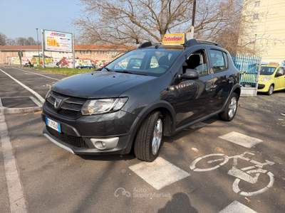 Dacia Sandero DACIA SANDERO STEPWAY 1.5DCI EURO 6B Grigio usata Torino