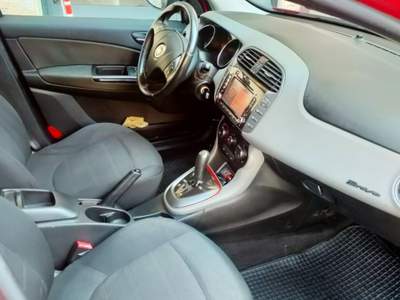 Fiat Bravo 120 CV DPF Dualogic Dynamic Rosso usata Valenzano