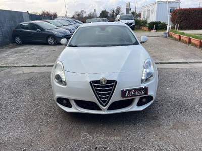 Alfa Romeo Giulietta - Giulietta - 1.6 JTDm-2 105 CV Business Bianco usata Prato