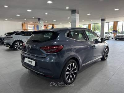 Renault Clio 1.6 E-Tech hybrid Intens 140cv auto Grigio usata Pozzuoli