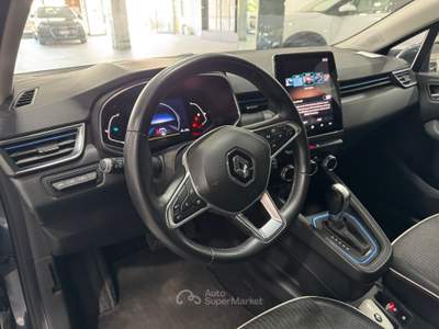 Renault Clio 1.6 E-Tech hybrid Intens 140cv auto Grigio usata Pozzuoli
