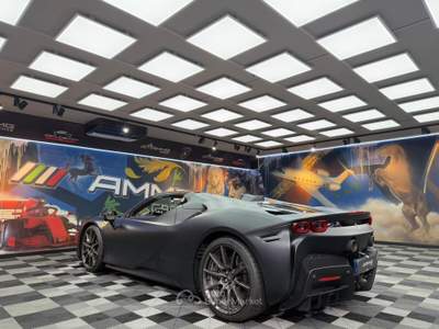 Ferrari SF90 Spyder (234) Nero usata Calenzano