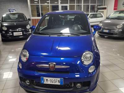 Abarth 500 Tenuta in ottime condizioni, usata Blu/Azzurro usata San Secondo di Pinerolo