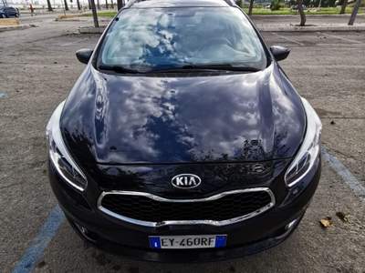 Kia Ceed Sportswagon cee'd 1.6 CRDi 128 CV SW Stop&Go high tech Nero usata Barletta