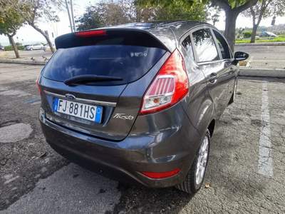 Ford Fiesta 5p. Bz.- GPL Titanium - 2017 Grigio usata Barletta