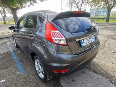 Ford Fiesta 5p. Bz.- GPL Titanium - 2017 Grigio usata Barletta