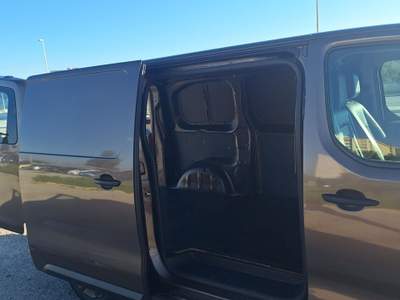 Peugeot Expert S&S PL-TN Furgone SPORT Marrone usata Barletta
