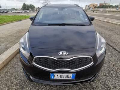 Kia Carens 136 CV Auto Class 2015 Nero usata Barletta