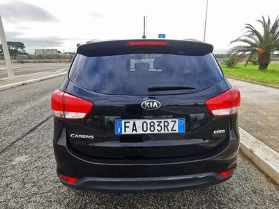 Kia Carens 136 CV Auto Class 2015 Nero usata Barletta