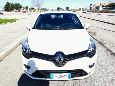 Renault Clio 5P. Energy Life 2018 Bianco usata Barletta