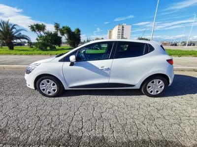 Renault Clio 5P. Energy Life 2018 Bianco usata Barletta