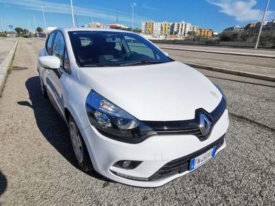 Renault Clio 5P. Energy Life 2018 Bianco usata Barletta