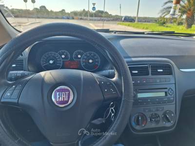 Fiat Grande Punto 5P. Dynamic NEOPATENTATI Grigio usata Barletta