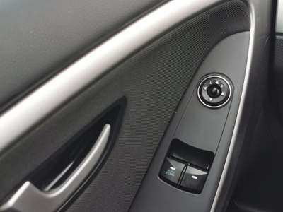 Hyundai i30 5p. Comfort - 2015 Grigio usata Barletta