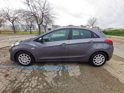 Hyundai i30 5p. Comfort - 2015 Grigio usata Barletta